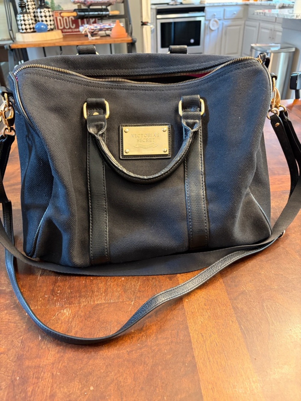 Y2K Victoria’s Secret Black Tote Weekend Bag 2 Straps Preowned